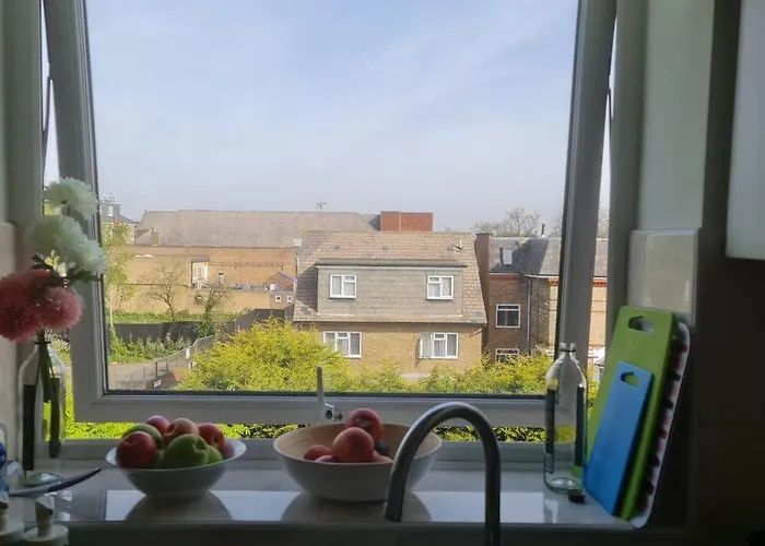 Bright & Lovely & Apartment